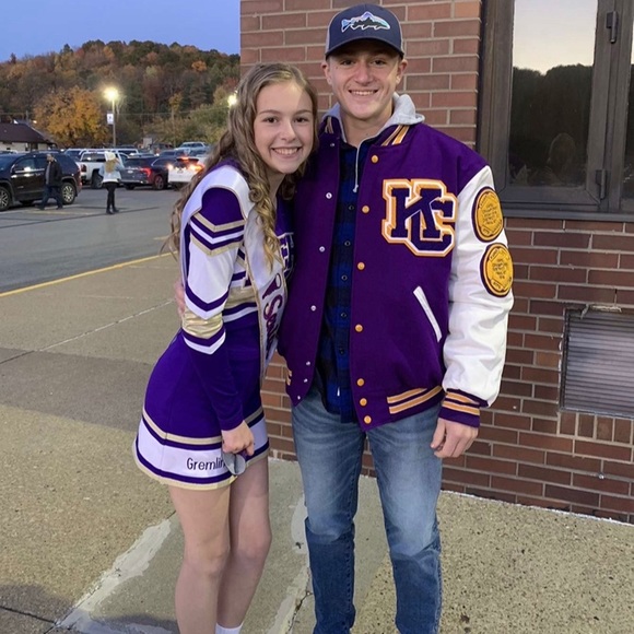 Meet Your Posher, Addison. - Picture 4 of 4